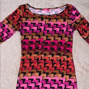 Analogy pink patterned fitted midi dress